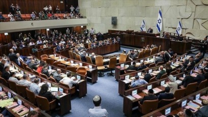 هكذا علق وزراء وسياسيون إسرائيليون على استقالة رونين بار من منصبه